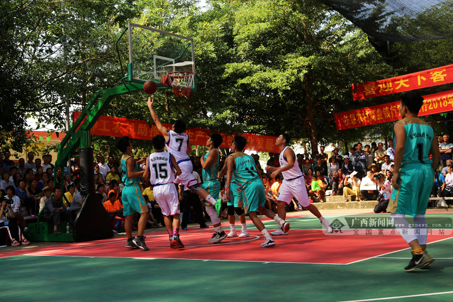 CBA杯战报：摩尔18分8板，吉林101-76大胜长沙勇胜